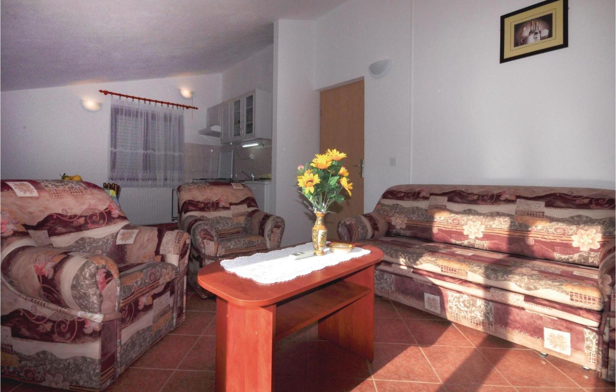 Amazing Apartment In Trogir With Kitchen Luaran gambar